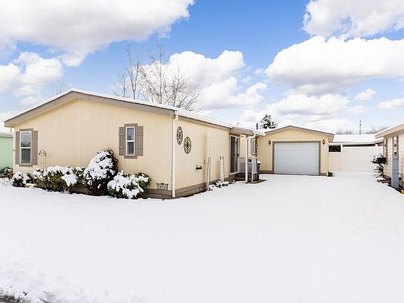 2nd image of 19316 E Augusta Ln