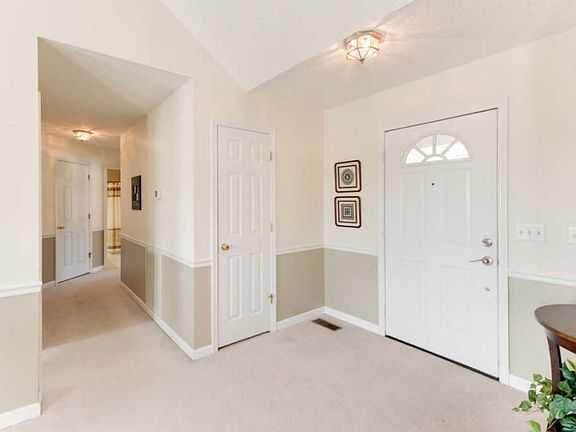 4th image of 146 Weatherford Dr NE