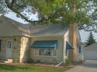 2831 Vernon Ave S, Saint Louis Park, MN 55416