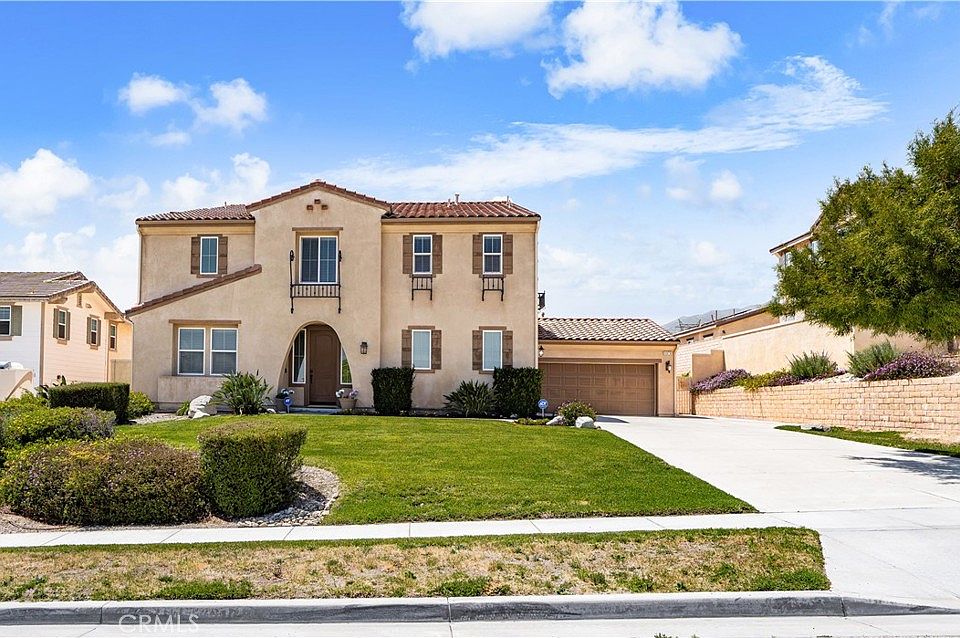 1st image of 4976 Golden Ridge Pl