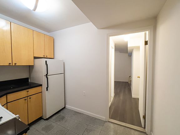 2nd image of 407 W 51st St APT 1A