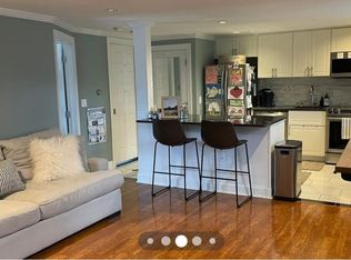 52 Maplewood Dr #52, East Greenwich, RI 02818