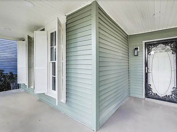 3rd image of 330 W 9th St