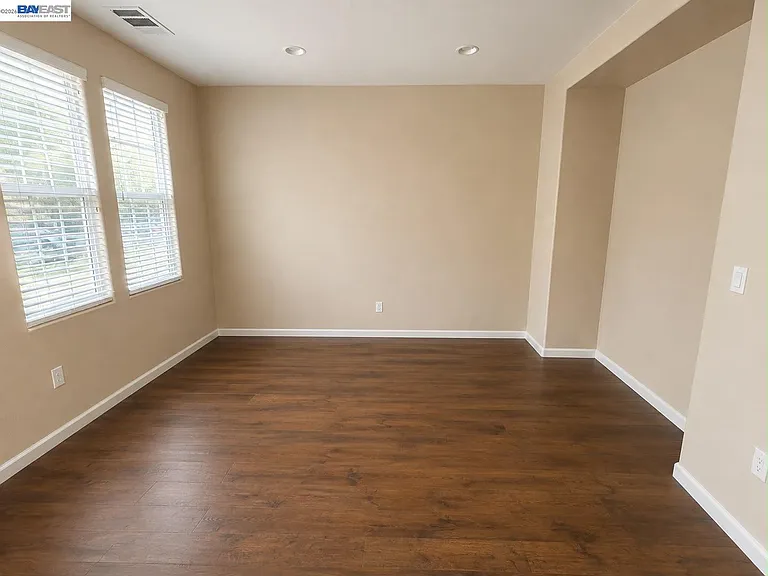 6050 W Branch Rd — Photo 3