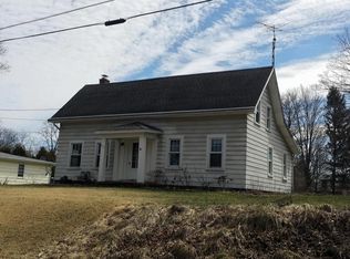 312 Liberty St, Jonesville, MI