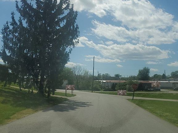 5th image of 1702 Edgelawn Dr