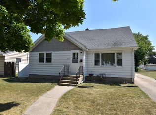 4107 31st Ave, Kenosha, WI 53144