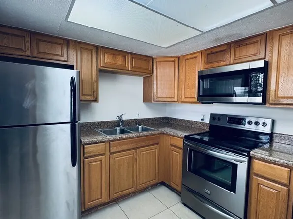 3619 SE 9th Pl, Cape Coral, FL