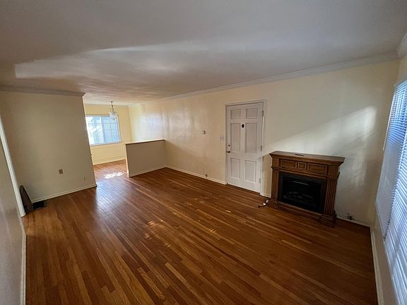 4th image of 11143 Acama St APT 6