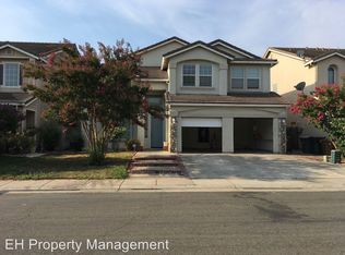 9475 Winding River Way, Elk Grove, CA 95624