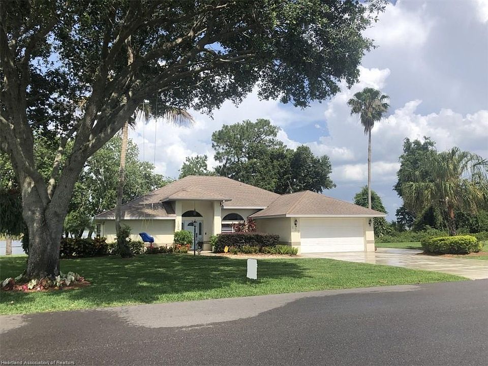 1st image of 132 Huntley Oaks Blvd