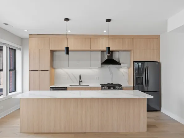 #7516 - The Villages of Eastlake