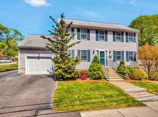 9 Flagg St, Woburn, MA 01801