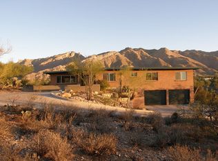 5945 N Camino Esplendora, Tucson, AZ 85718