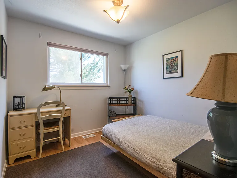 4145 Monroe Dr — Photo 8