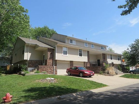 2nd image of 2820 NW 4th Street Ter