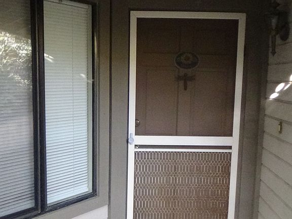 4th image of 503 Newport Dr