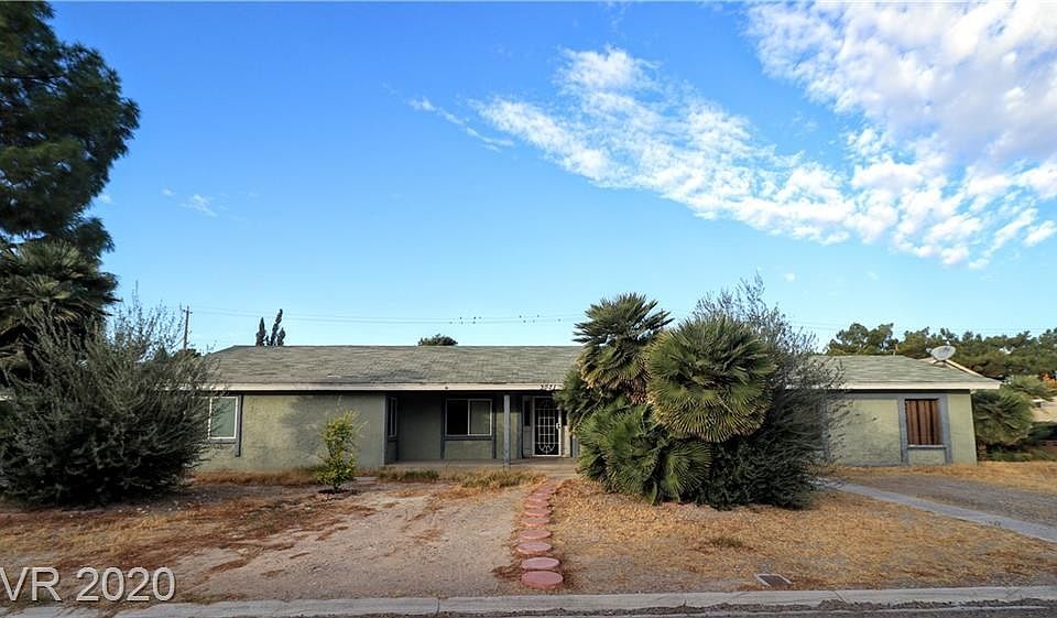 1st image of 3071 Breton Dr