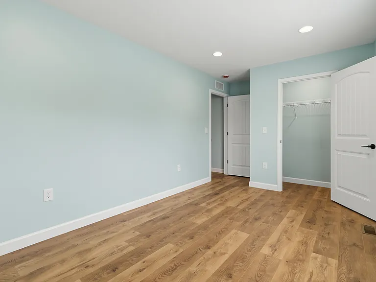 250 Meadow Dr #2 — Photo 20