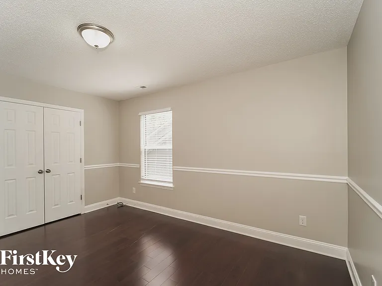 9319 Lake Spring Ave — Photo 13