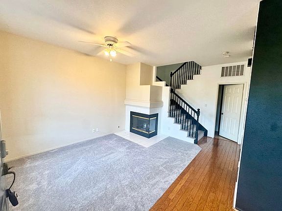 2nd image of 30 Headland Pl