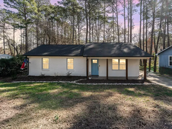 2409 Keith Dr, Raleigh, NC 27610