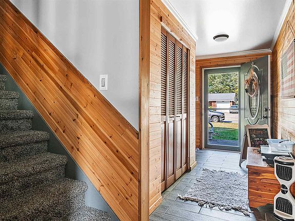 4th image of 3001 E Imperial Ln