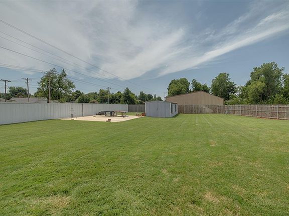4th image of 9620 S Allen Dr