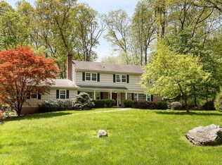 3 Hooper Rd, Westport, CT 06880