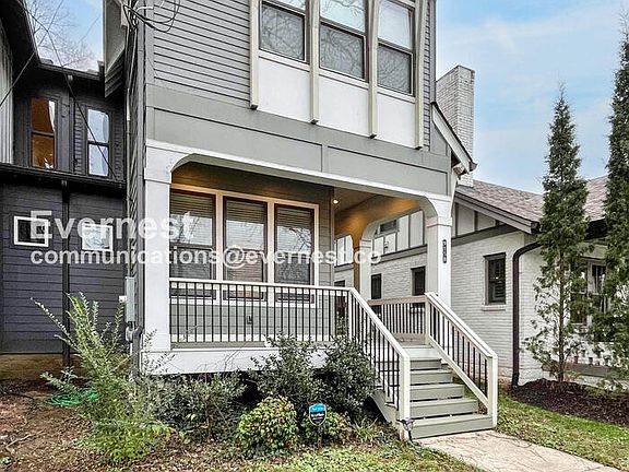 2nd image of 915B Caruthers Ave
