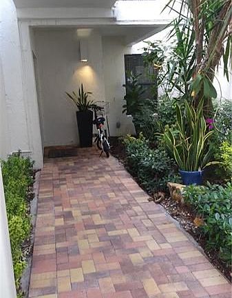 5th image of 800 Greensward Ct APT 102-I