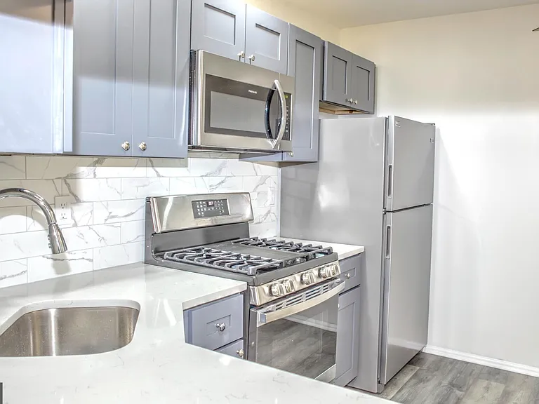 26 Coral Tree Ct — Photo 8