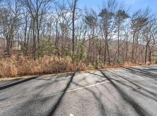 37 Teel Mountain Ln, Cleveland, GA 30528