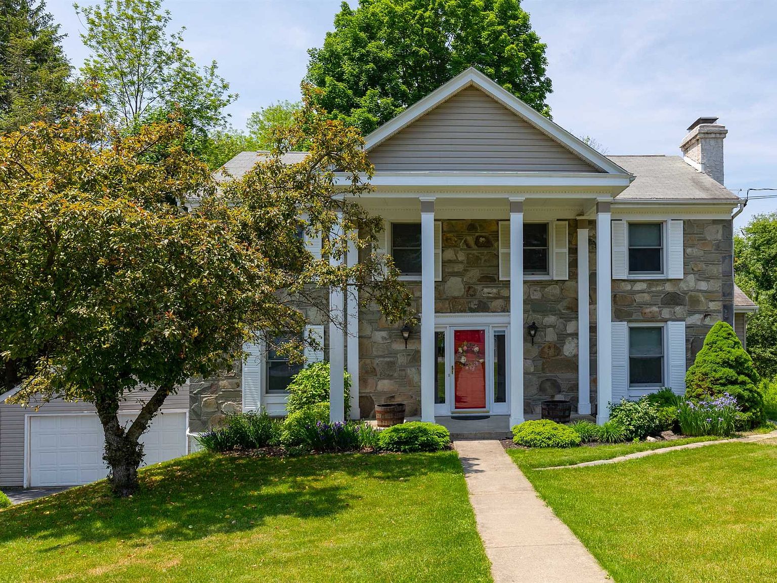 29 Round Hill Rd, Poughkeepsie, NY 12603 Zillow