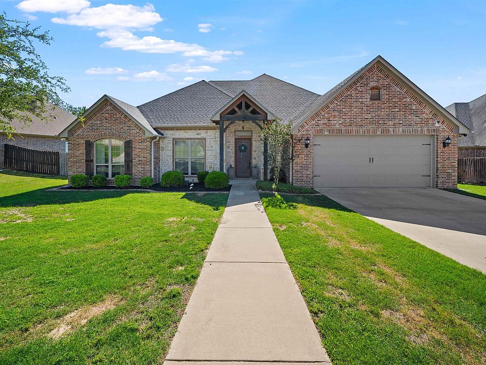 1st image of 1013 Crescent Hill Ct