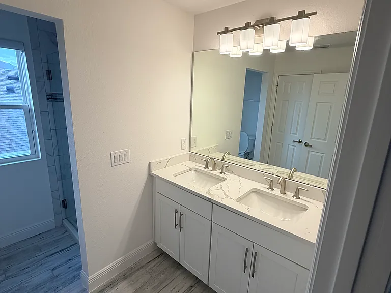 4925 Olivia Ct — Photo 33