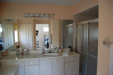 5th image of 105 Bren Mar Ln
