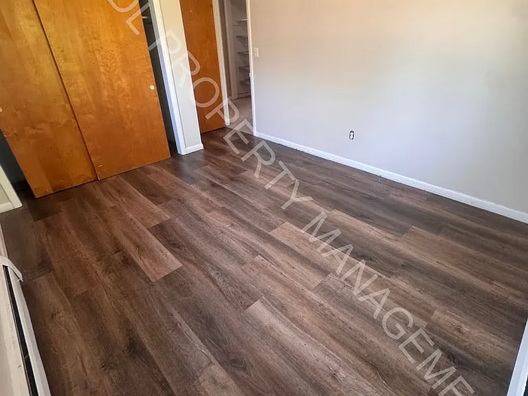 2020 Weiss — Photo 11