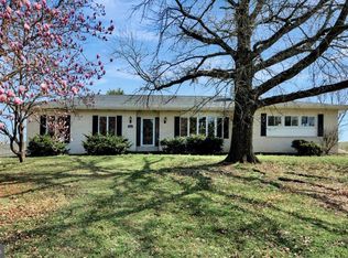 2654 Pleasant Hill Rd, Hanover, PA 17331