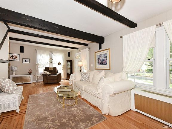 4th image of 154 Argyle Road