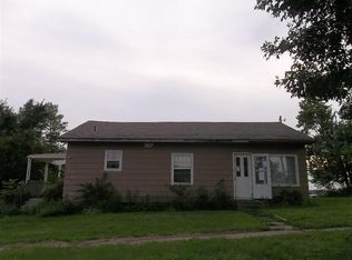 101 2nd St, Garwin, IA 50632