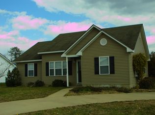 108 Meadowlark Ln, Elizabeth City, NC 27909