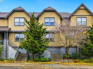 688 SW Trillium Creek Ter, Portland, OR 97225