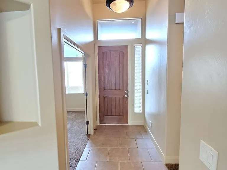 259 N 2940 E — Photo 11