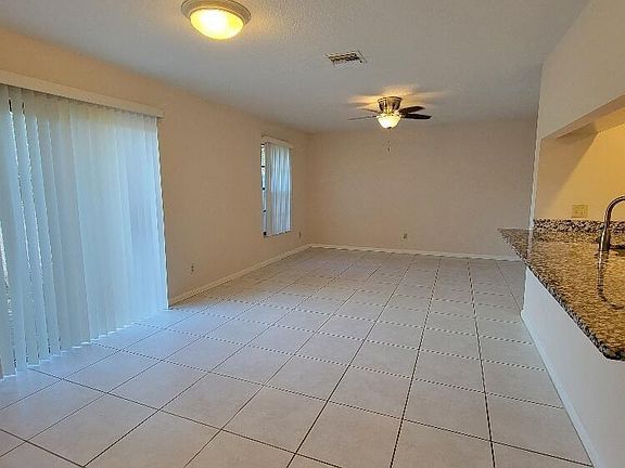 4th image of 1087 Goldenrod Rd