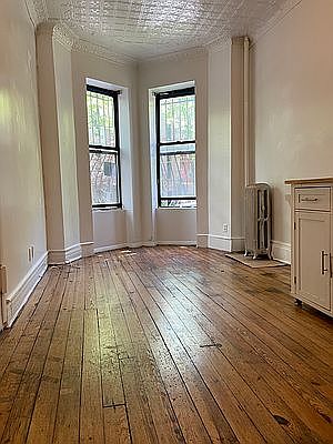 1st image of 493 12th St #1A