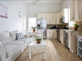 31-15 41st St #3, Astoria, NY 11103