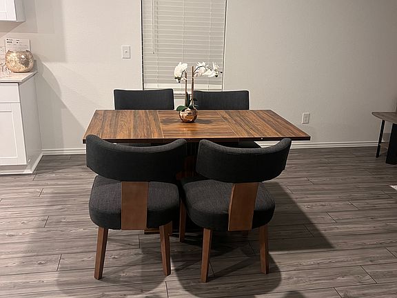 5th image of 4429 Greyberry Dr