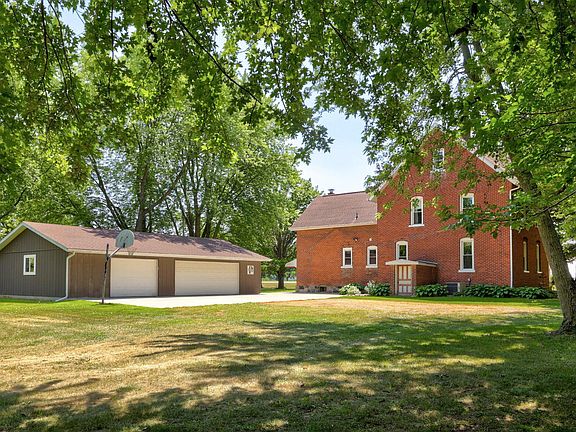 4th image of 9254 Frankenmuth Rd