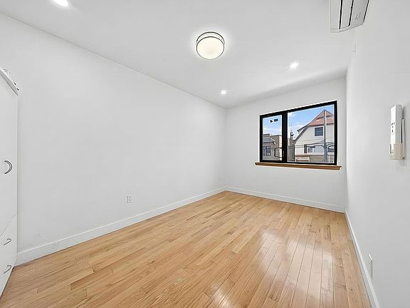 3rd image of 145-38 34th Ave #2E